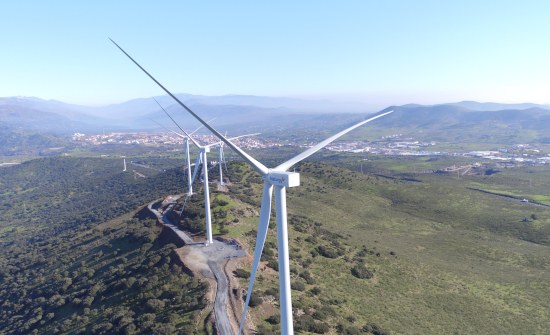 Naturgy y Ruralia crean la primera empresa española para  el reciclaje integral de parques eólicos
