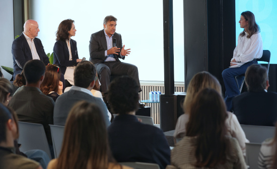 Fundación SERES presenta trece retos para mejorar la convivencia entre generaciones en España